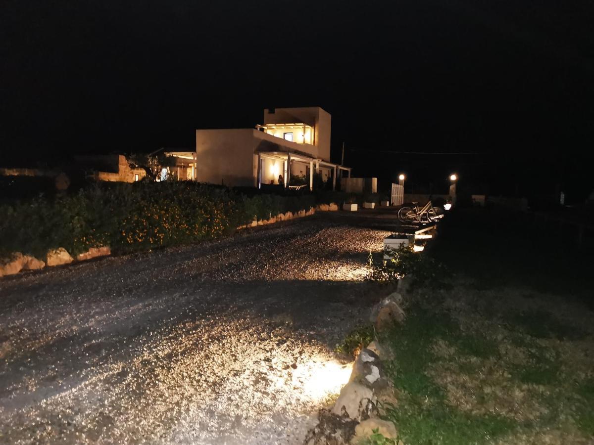 Casa Vacanze Senia Del Rais Фавиняна Екстериор снимка